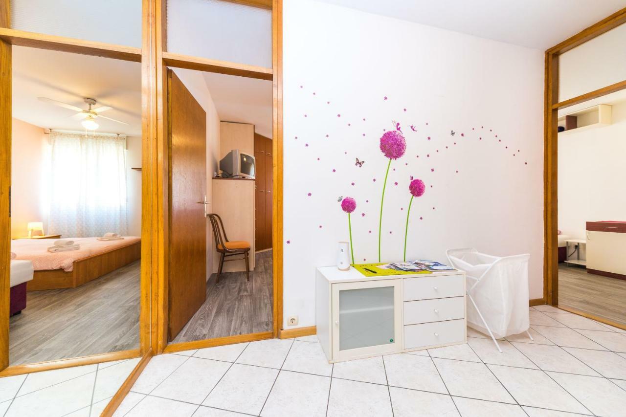 Pelenito Apartman Split Kültér fotó